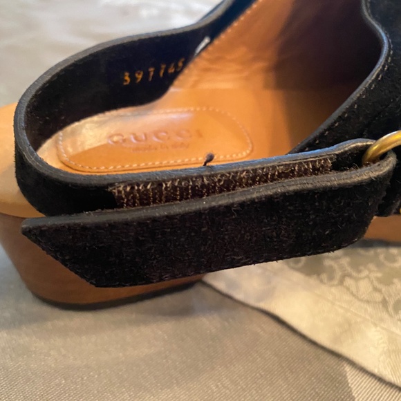 Gucci Black Suede Clogs with Horse Bit, Size 39 - Picture 5 of 7